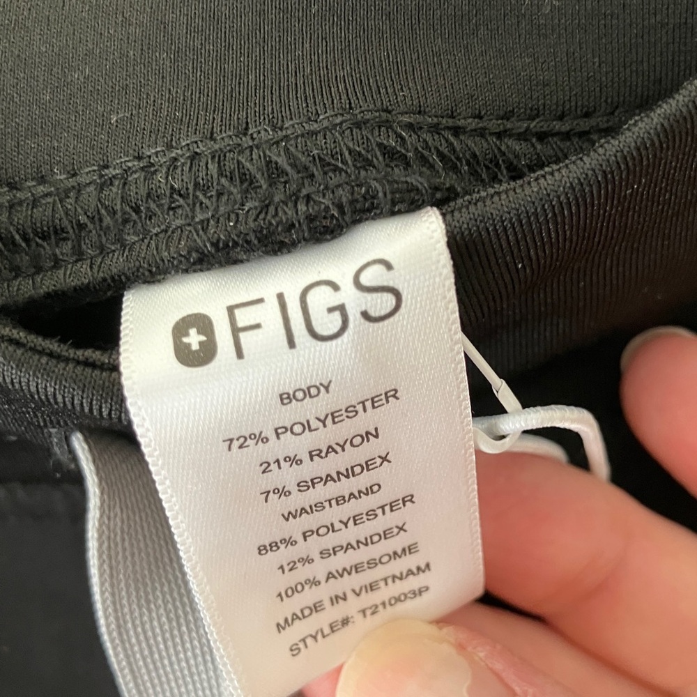 NWT FIGS • Livingston Basic Scrub Pant in Black Petite - Picture 6 of 10